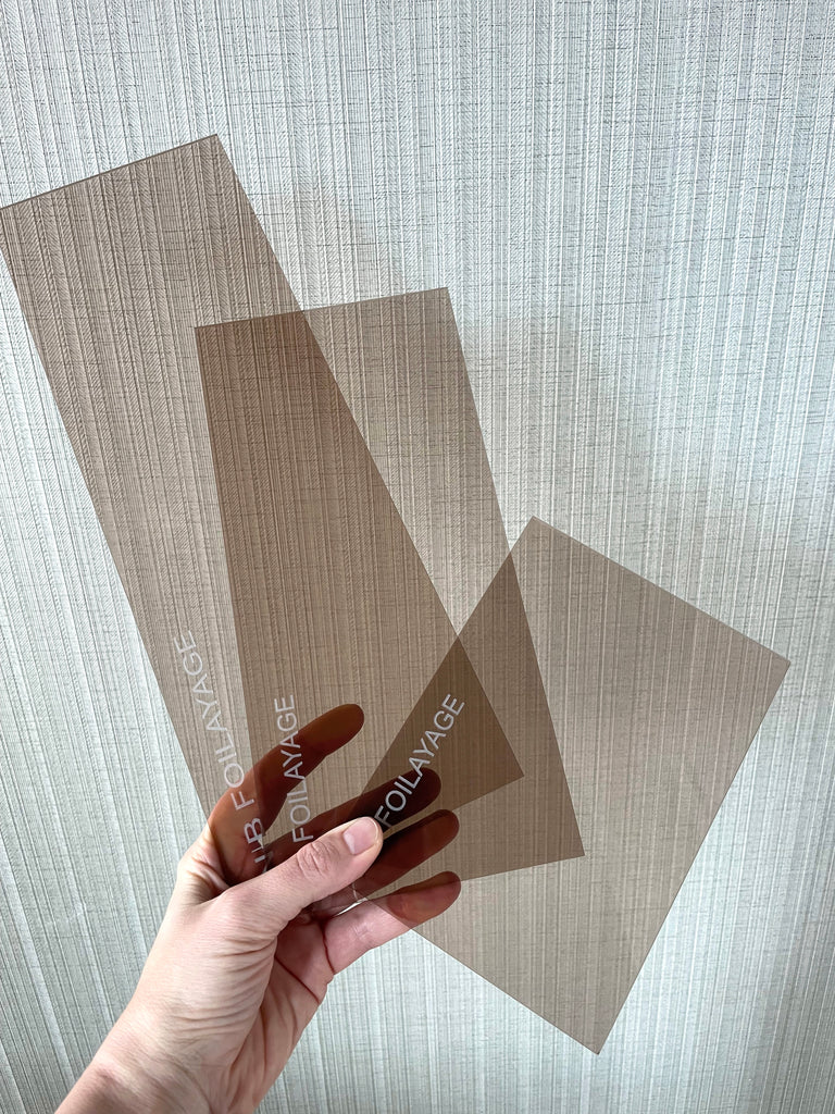 Deal 3-Color Boards NB Foilayage Opleidingen door Nancy Buyens | Foilayage voor Blondines en Brunettes in Antwerpen | Leer Teasy Technieken, Airtouch Foilayage, Face Frame Foilayage, Tonen & Rootshadow en meer. Ontdek onze opleidingen en online cursussen voor kappers. Schrijf je in en word een expert in folietechnieken met Nancy Buyens!